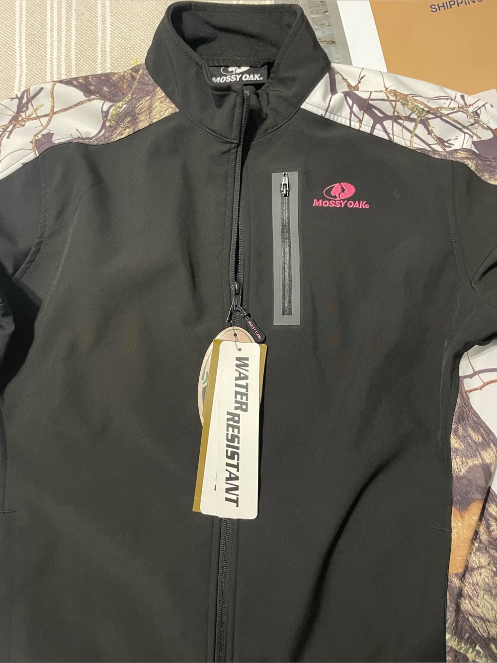 Mossy Oak Black Softshell Jacket with Camo Sleeves and Pink Logo large 12/14 - Picture 2 of 9
